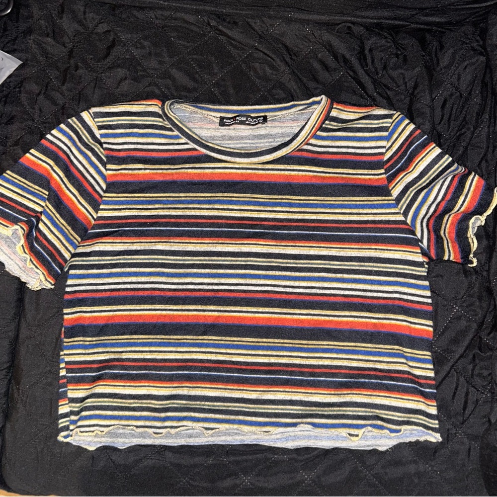 Retro Striped Crop Top – Soft & Stretchy Vintage Vibes